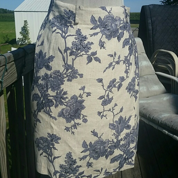 Talbots Dresses & Skirts - Vintage/rare Talbots blue and white floral skirt